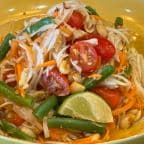 Best Spicy Green Papaya Salad in Hawthorne, NJ